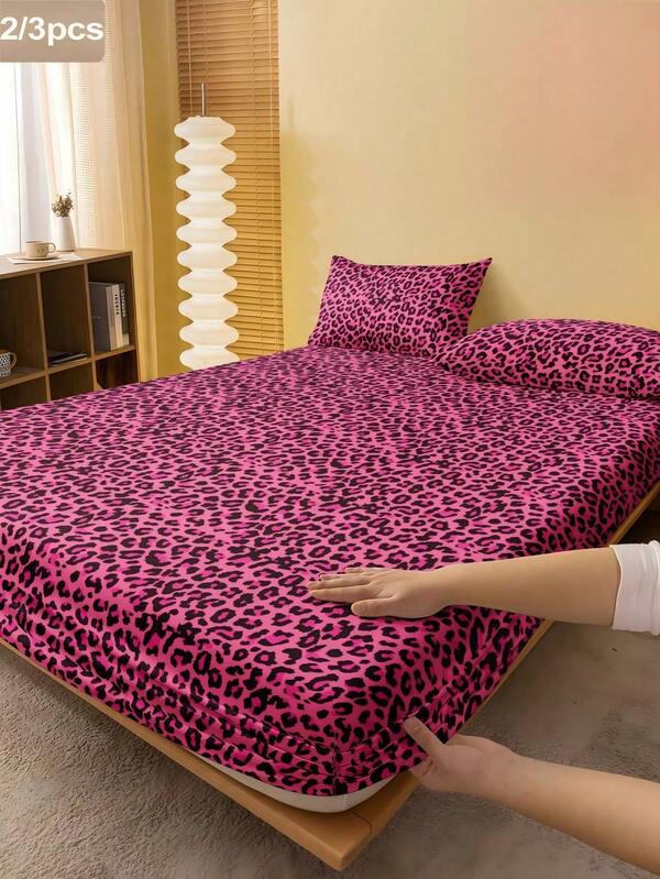 2/3pcs Rose Red Fashion Leopard Print Bed Sheet Set (1 Fitted Sheet + 1/2 Pillowcases), Mattress Protector, Mattress Cover, Bed Sheet Set, Soft And Breathable, --Twin, Full, Queen, King, Fitted Sheet Depth Up To 11.8 Inches, Back To School, Dorm Bedding